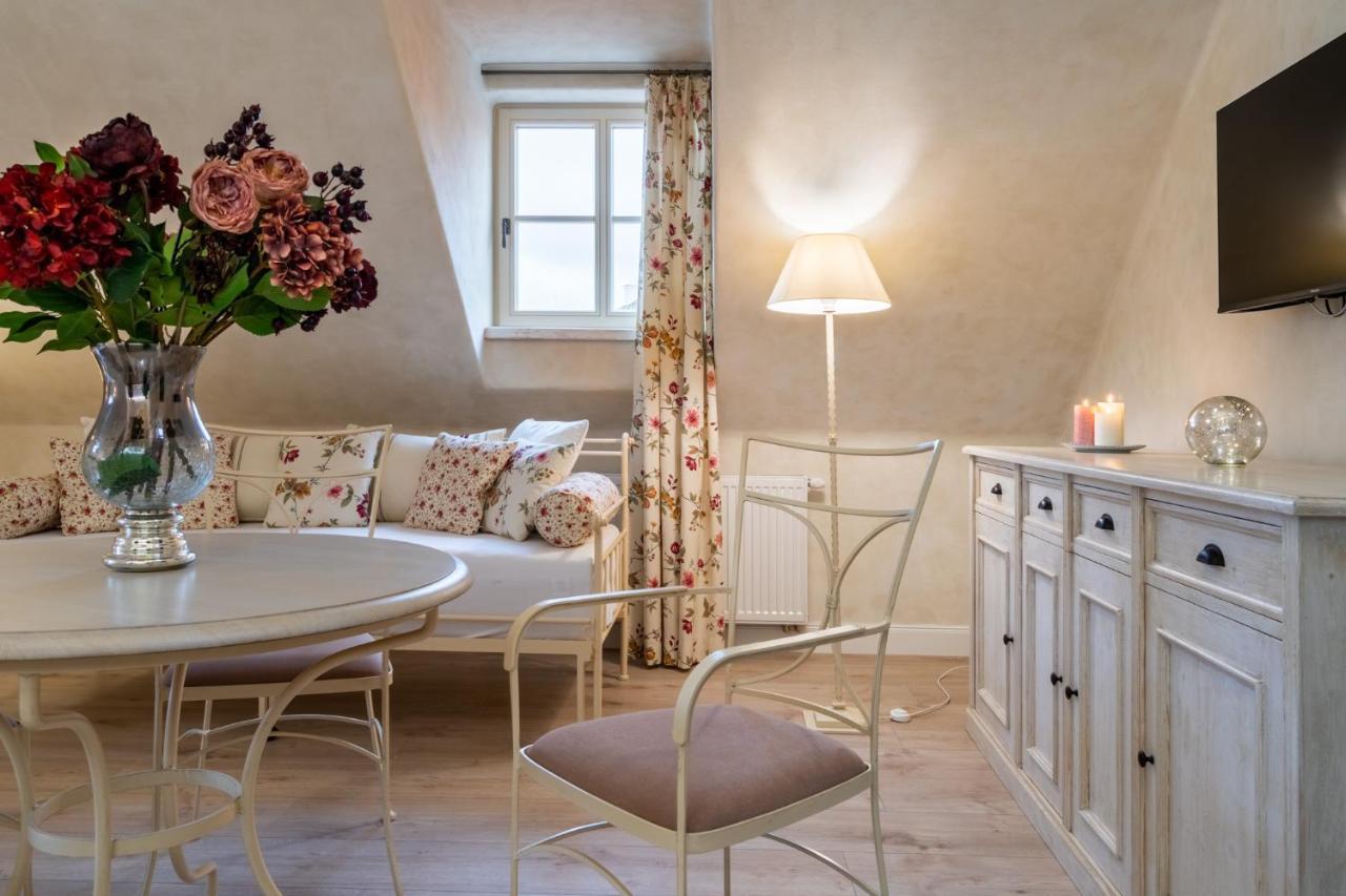 קונטה הורה Boutique Hotel Soukenikuv Dum מראה חיצוני תמונה