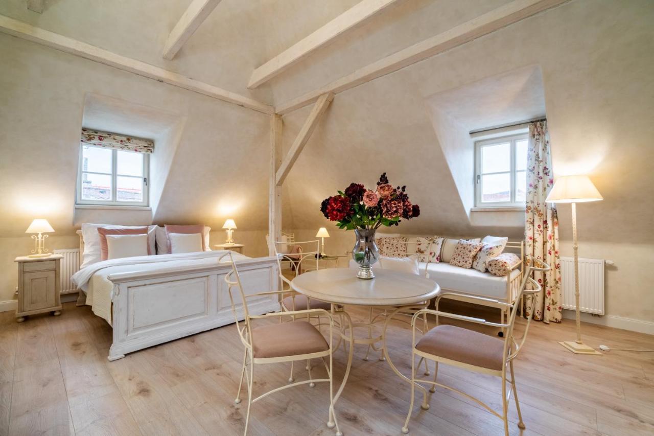 קונטה הורה Boutique Hotel Soukenikuv Dum מראה חיצוני תמונה